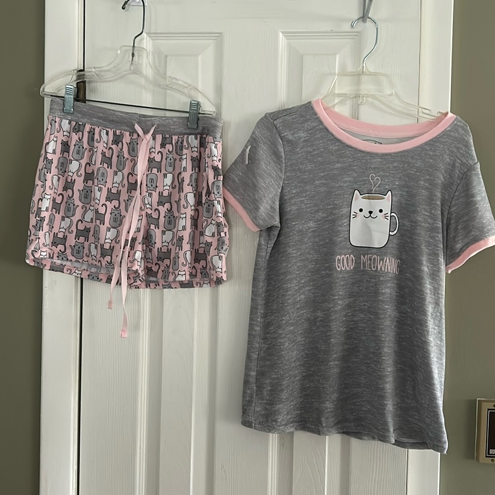 PILLOW TALK 2PC PAJAMA SET SIZE S NWT